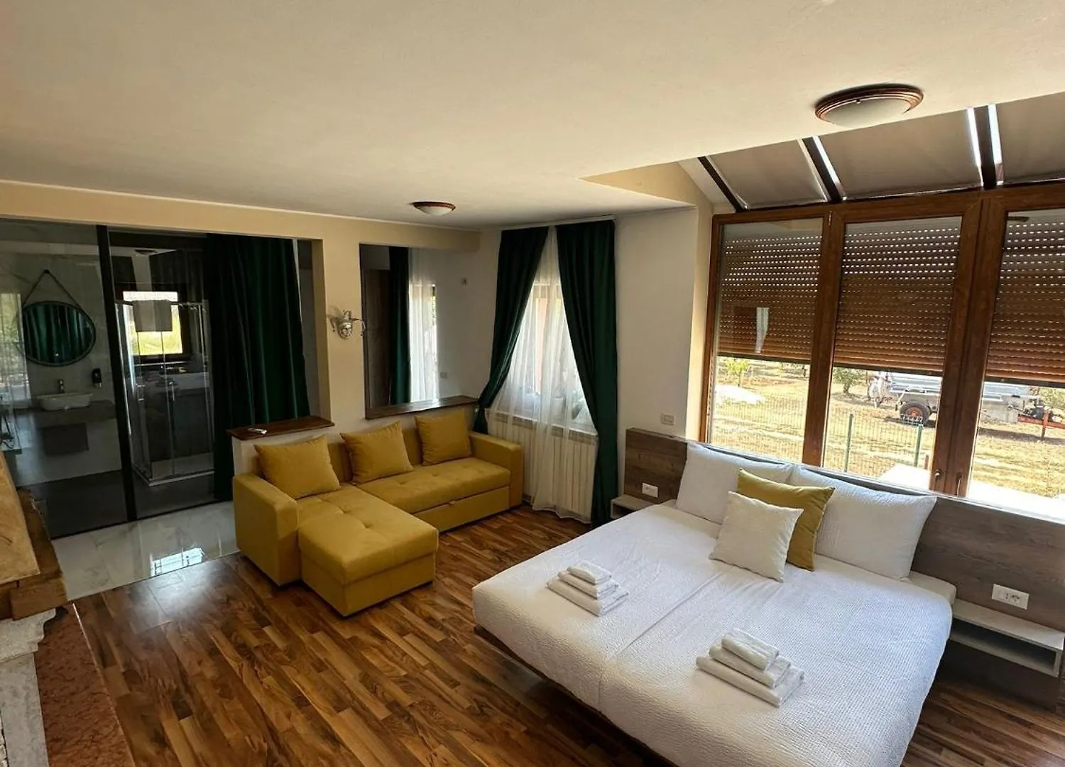 ***  Hotel Natura Vilanija Kroatien