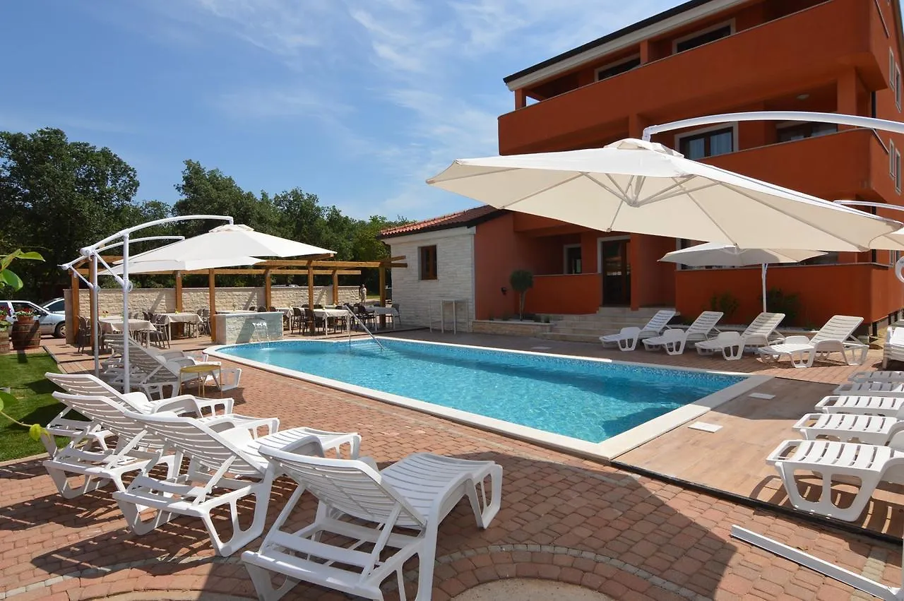 Hotel Natura Vilanija Kroatien