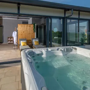 Punta Blu - Pool & **** Premantura