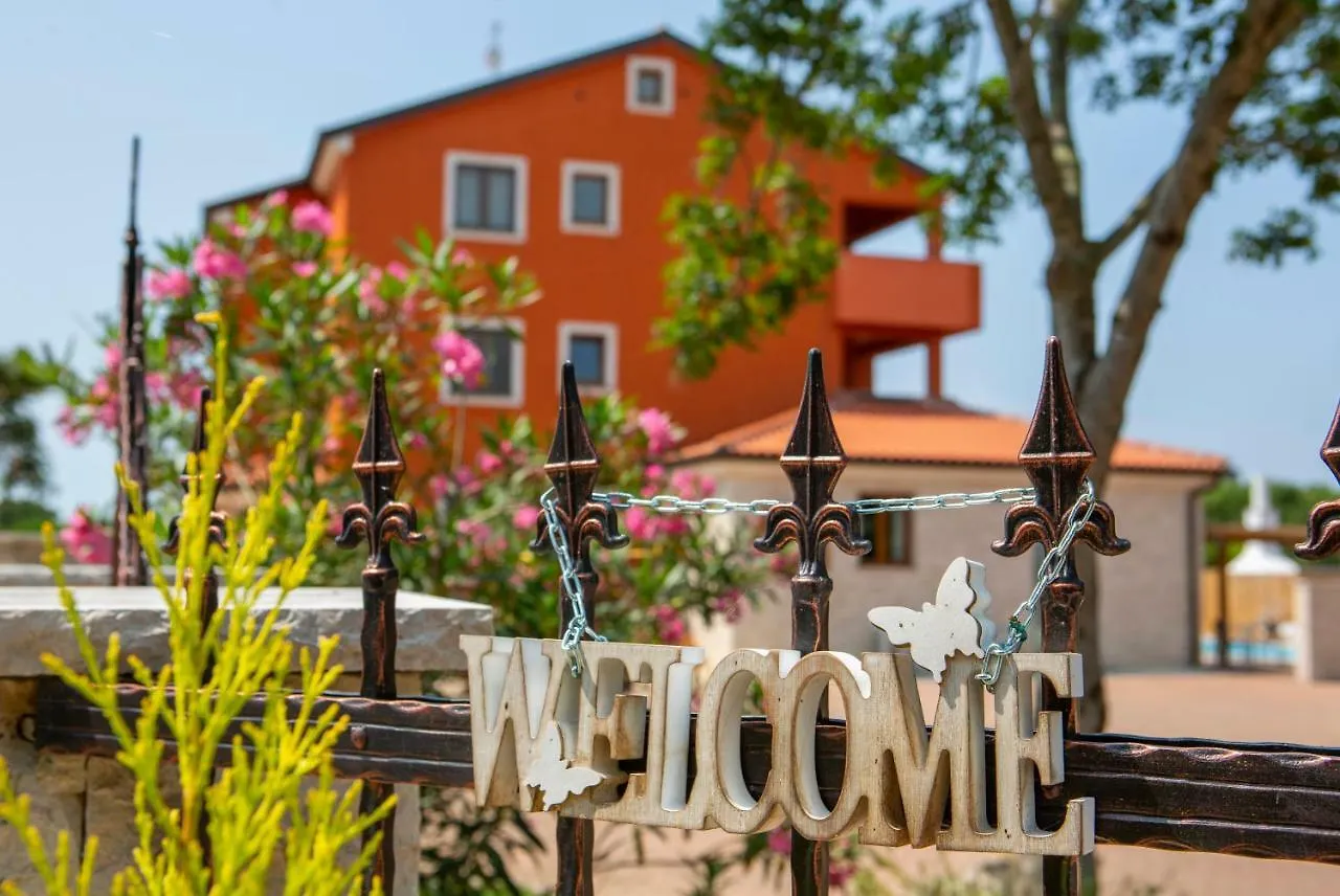 ***  Hotel Natura Vilanija Croatia