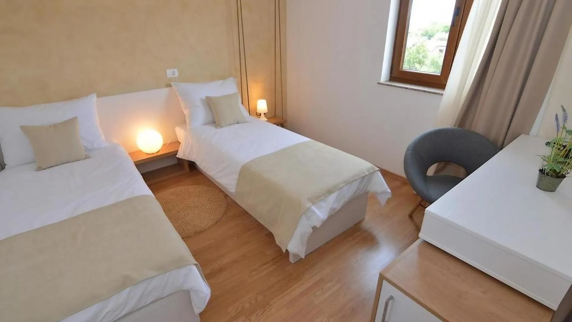 Hotel Natura Vilanija